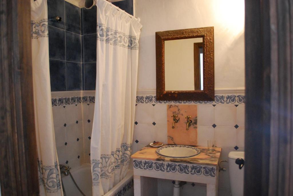 Fonda Del Tozal Hotel Teruel Room photo